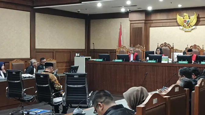 Putusan Sela Tipikor: Eksepsi Yaqut Ditolak, Sidang Kuota Haji Jalan Terus