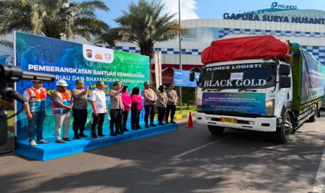Solidaritas Lintas Pulau: Polisi Riau Kirim Bantuan Massal ke Wilayah Terdampak NTT