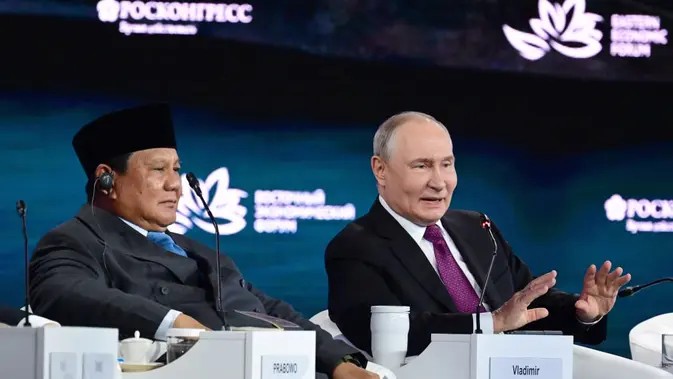 Prabowo Usulkan Rute Udara-Laut Langsung RI–Rusia di Vladivostok