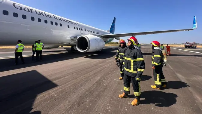 GA604 Garuda Mendarat Aman di Hasanuddin usai Ban Pecah saat Lepas Landas dari Jakarta